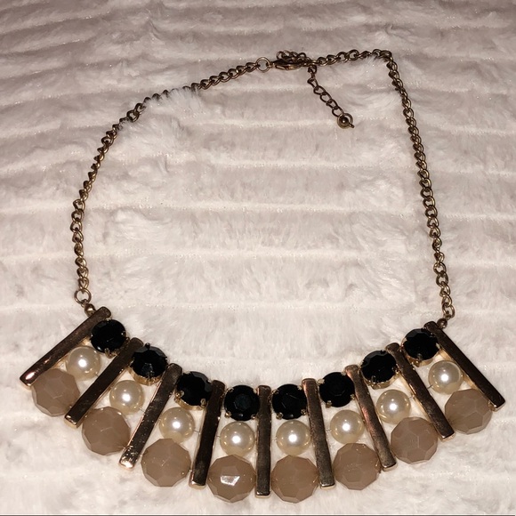 Statement necklace - Picture 5 of 5